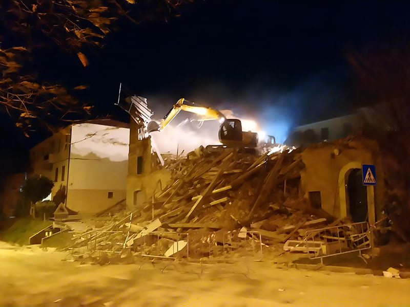 demolizioni macerata