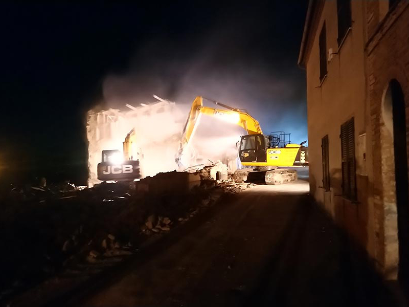 demolizioni macerata